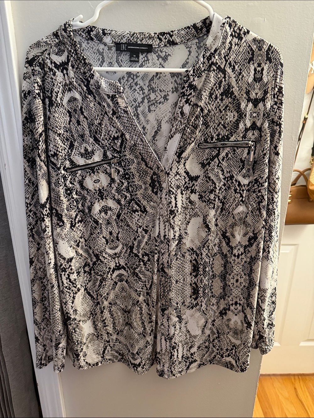 INC International Concepts Black and White Snake-Print Zip Pocket Blouse